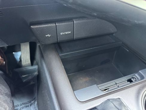 Used 2023 Toyota Camry SE FWD image 23
