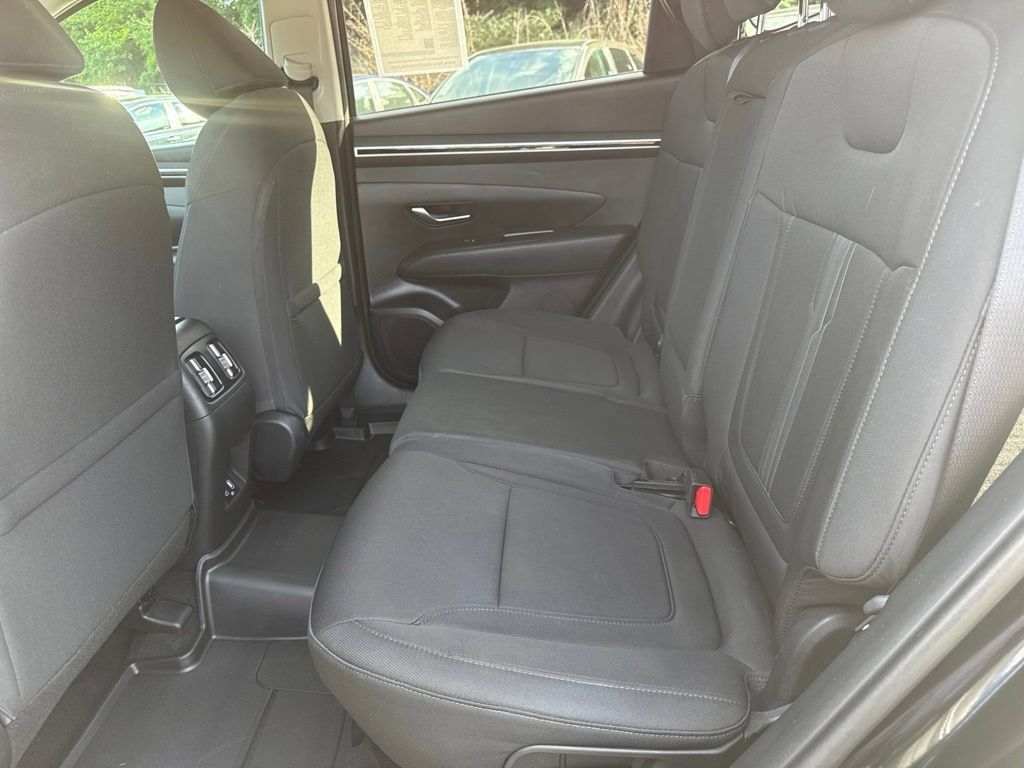 Used 2024 Hyundai Tucson SEL AWD/4WD image 35