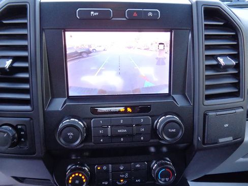 Used 2019 Ford F150 XL w/ Equipment Group 101A Mid AWD/4WD image 16