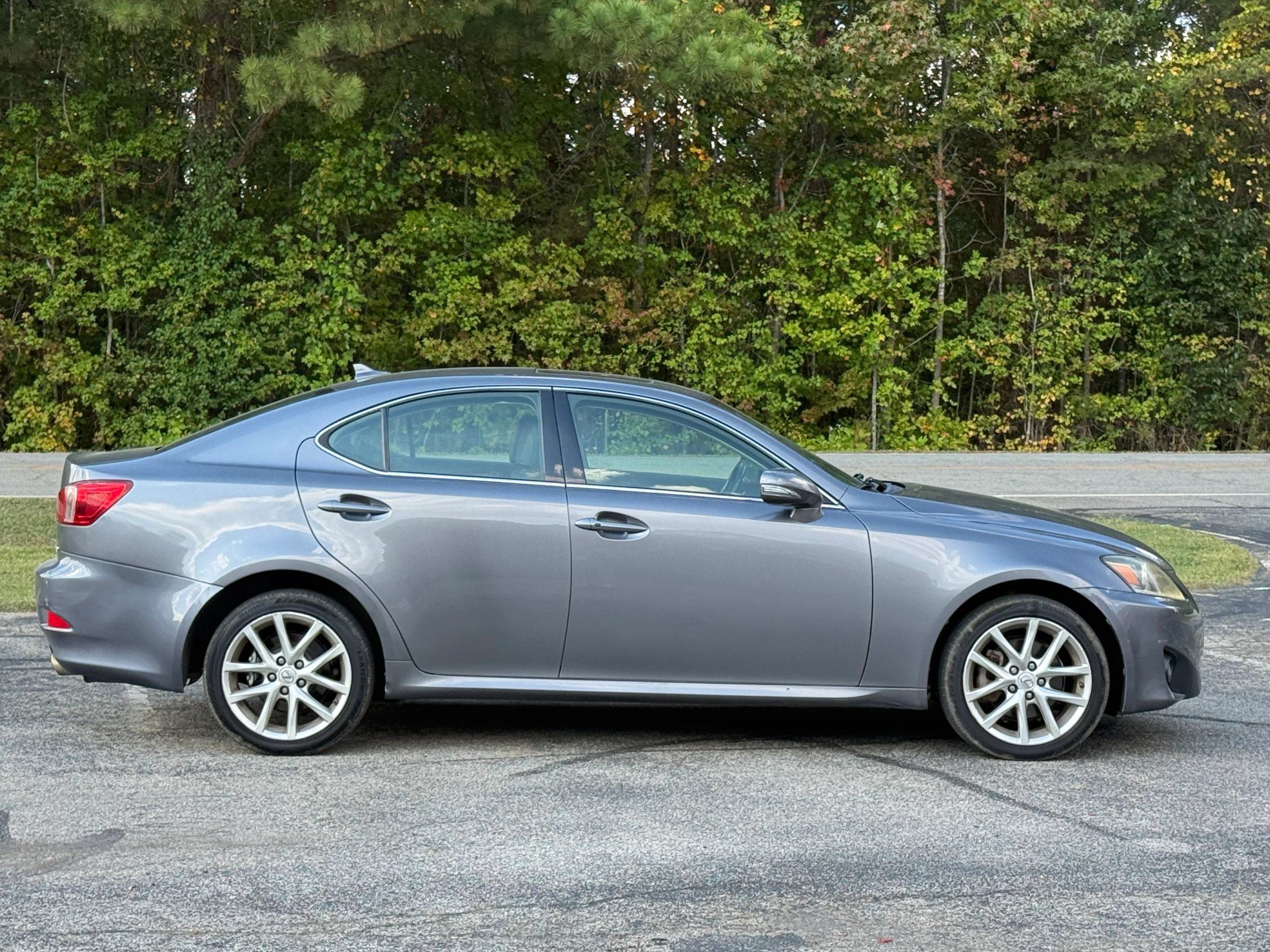 Used 2013 Lexus IS 250 AWD w/ Premium Pkg image 4