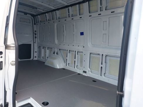 New 2025 Mercedes-Benz Sprinter 2500 image 12