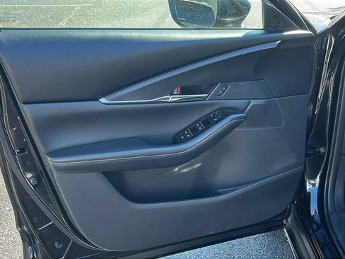 Certified 2025 MAZDA CX-30 AWD 2.5 S w/ Preferred Package image 8