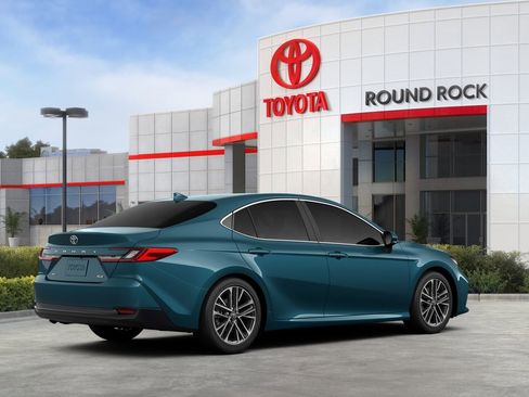 New 2026 Toyota Camry XLE image 9