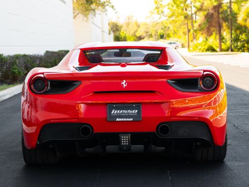 Used 2017 Ferrari 488 Spider image 2