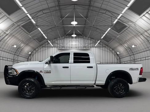 Used 2018 RAM 2500 Tradesman w/ Chrome Appearance Group image 2