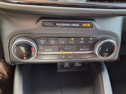 Used 2025 Ford Escape ST-Line FWD image 19