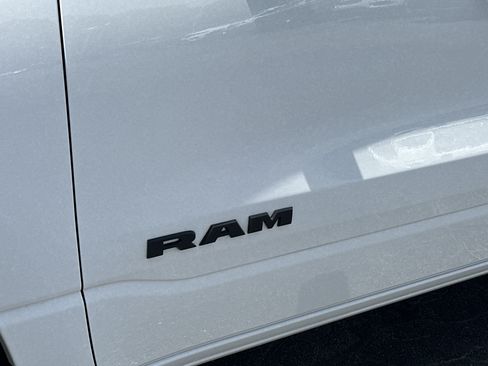 Used 2023 RAM 1500 Big Horn AWD/4WD image 15