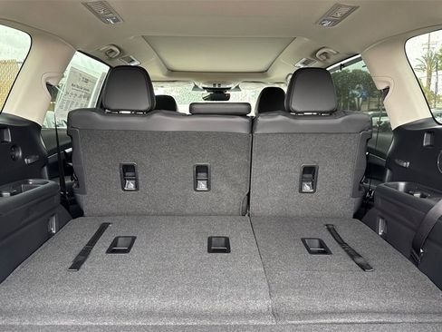 New 2026 Subaru Ascent Limited image 20