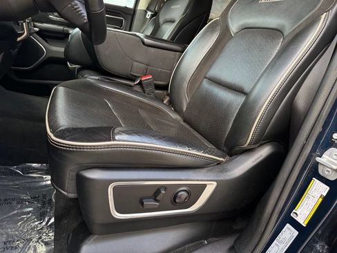 Used 2022 RAM 1500 Laramie AWD/4WD image 6