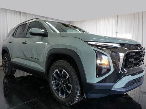 New 2026 Chevrolet Equinox ACTIV w/ Convenience Package III AWD/4WD image 2