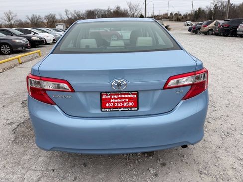 Used 2012 Toyota Camry LE image 4