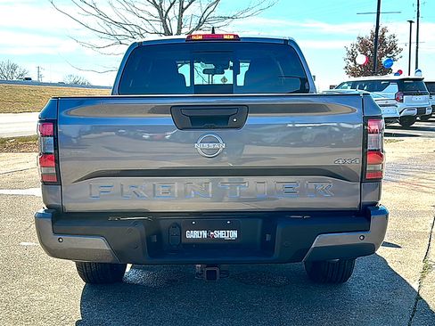 New 2026 Nissan Frontier SV w/ SV Convenience Package image 7