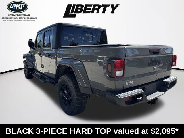 Used 2023 Jeep Gladiator Sport AWD/4WD image 5
