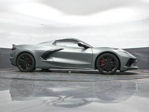 Used 2023 Chevrolet Corvette Stingray Premium Conv w/ Z51 Performance Package image 47