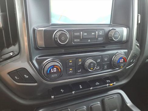 Used 2018 Chevrolet Silverado 1500 LT w/ Texas Edition RWD image 16