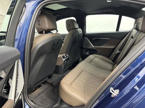 New 2026 BMW 530i xDrive w/ Premium Package image 29