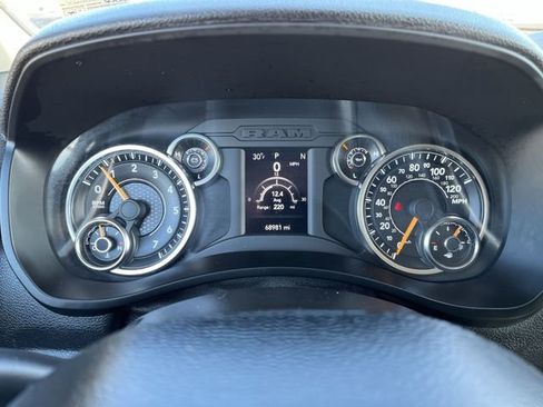 Used 2019 RAM 2500 Tradesman image 12