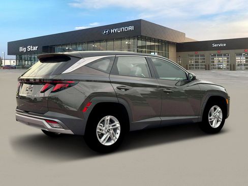 New 2026 Hyundai Tucson SE image 8