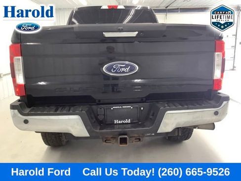 Used 2017 Ford F350 Lariat w/ Lariat Value Package AWD/4WD image 4
