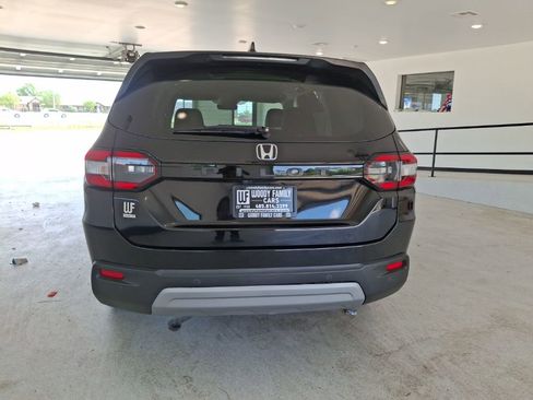 Used 2023 Honda Pilot EX-L image 6