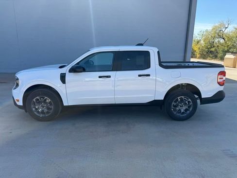 New 2025 Ford Maverick XLT w/ Equipment Group 301A image 4
