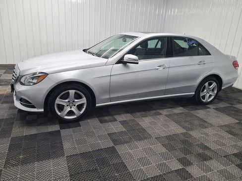 Used 2016 Mercedes-Benz E 350 4MATIC Sedan image 8
