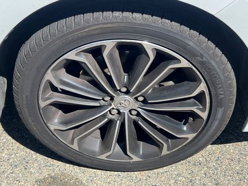 Used 2014 Toyota Corolla S FWD image 15