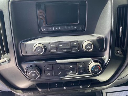 Used 2014 GMC Sierra 1500 4x4 Double Cab w/ Sierra Convenience Package image 11
