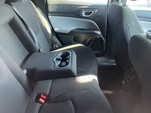 Used 2024 Jeep Compass Sport AWD/4WD image 11