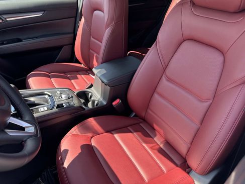 New 2025 MAZDA CX-5 Carbon Edition image 23