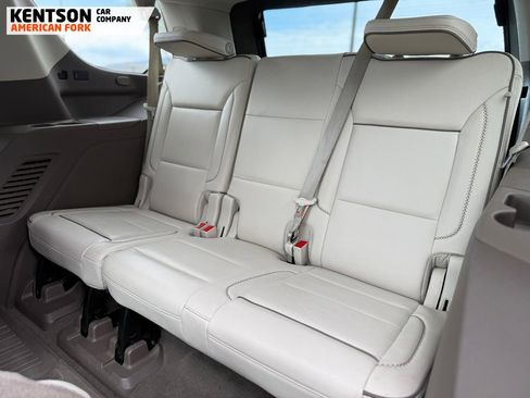 Used 2021 GMC Yukon Denali w/ Denali Premium Package AWD/4WD image 40