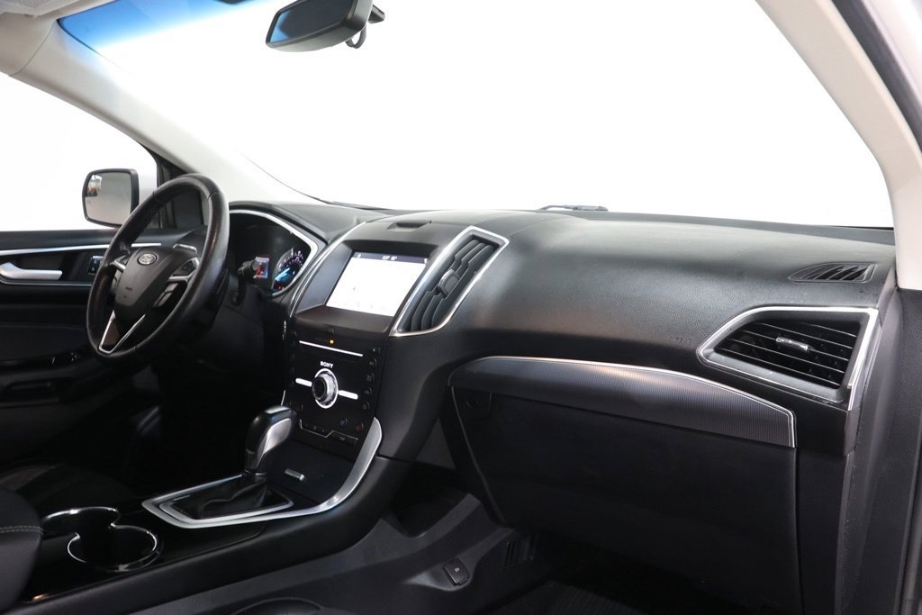 Used 2018 Ford Edge Titanium w/ Canadian Touring Package AWD/4WD image 17