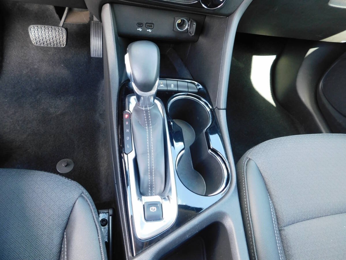 Used 2025 Buick Encore GX Preferred FWD image 16