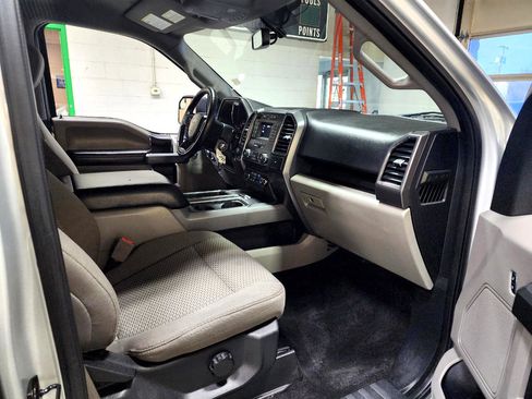 Used 2018 Ford F150 XLT w/ Equipment Group 301A Mid image 25