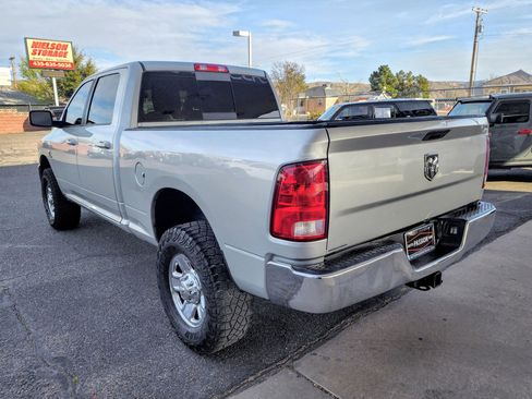 Used 2016 RAM 2500 SLT image 3