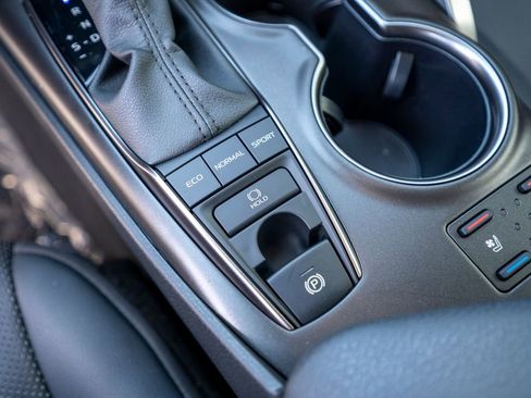 Used 2024 Toyota Camry XSE w/ Navigation Package FWD image 34