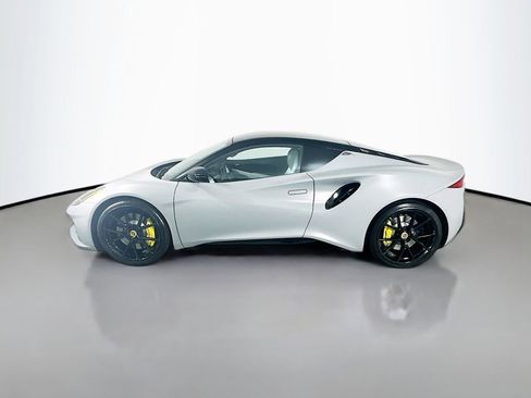 Used 2025 Lotus Emira RWD image 2