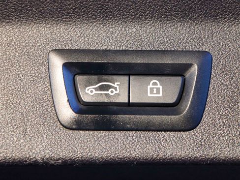 Used 2019 BMW X3 sDrive30i w/ Premium Package image 25