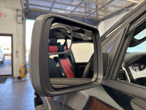 Used 2025 RAM 1500 Big Horn image 12