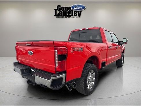 Used 2023 Ford F250 Lariat w/ Chrome Package image 8