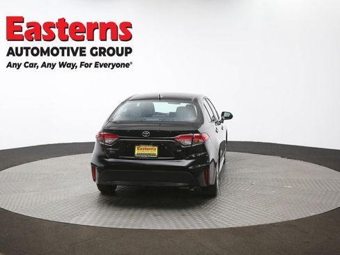 Used 2023 Toyota Corolla LE image 36