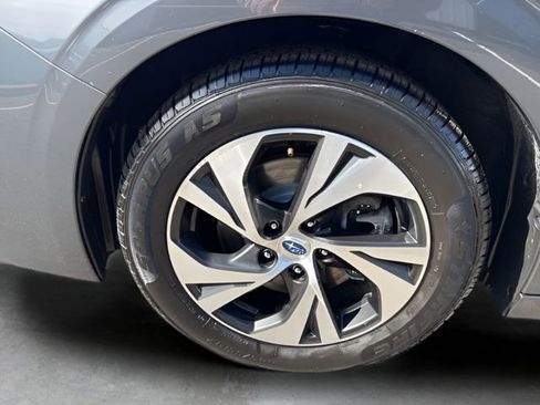 Used 2021 Subaru Legacy Premium image 25