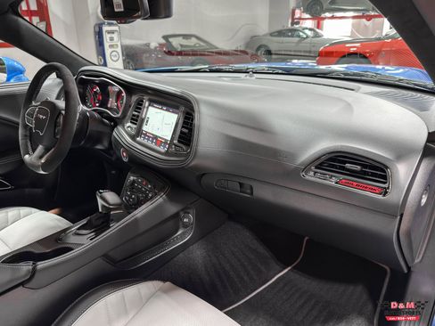 Used 2023 Dodge Challenger SRT Hellcat image 14