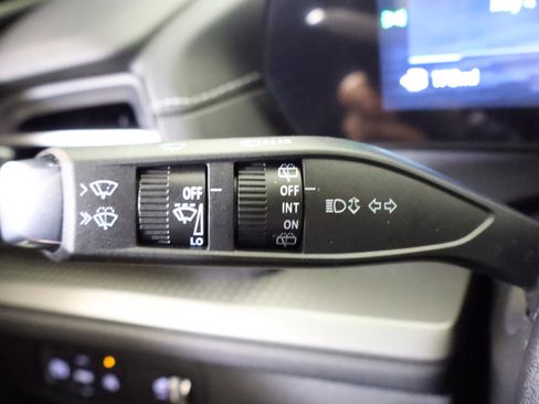 New 2026 Chevrolet Traverse LT w/ Driver Confidence Package FWD image 31