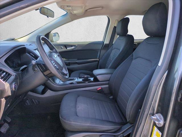 Used 2017 Ford Edge SE FWD image 15