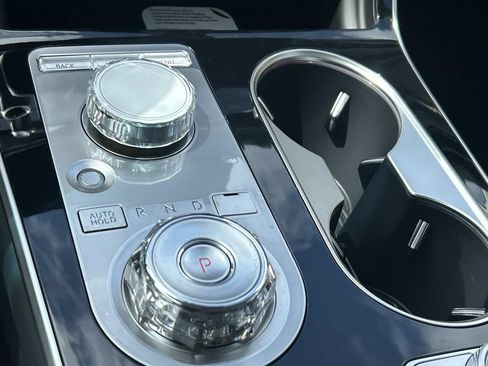 New 2026 Genesis GV80 2.5T RWD image 35