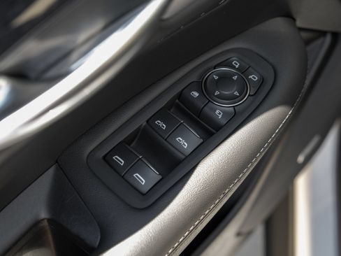 Used 2024 Cadillac XT5 Premium Luxury FWD image 52