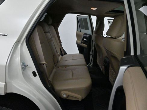 Used 2019 Toyota 4Runner Limited AWD/4WD image 39