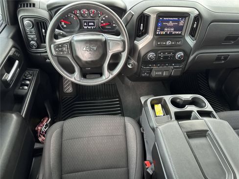 Used 2024 Chevrolet Silverado 1500 Custom Trail Boss w/ Dark Appearance Package AWD/4WD image 14