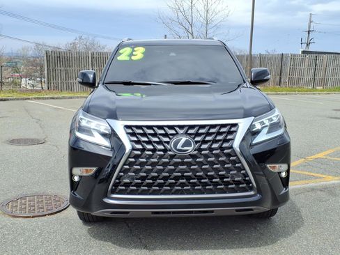 Certified 2023 Lexus GX 460 Premium w/ Premium Package image 2